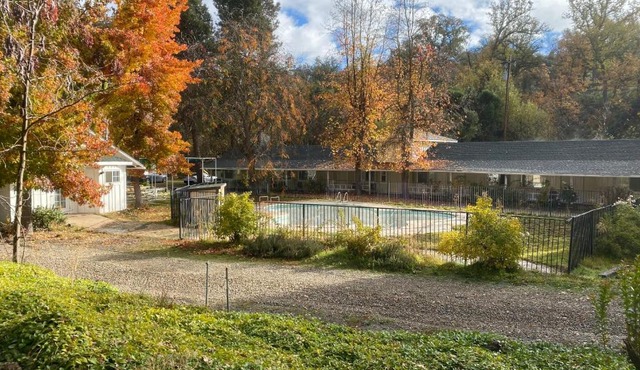 Seven Circles Lodge&Retreat