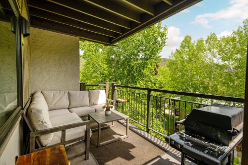 Shadowbrook 205