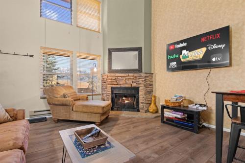 Sigi's Longhorn Lodge WL1409 Gym Ski Powder Mtn