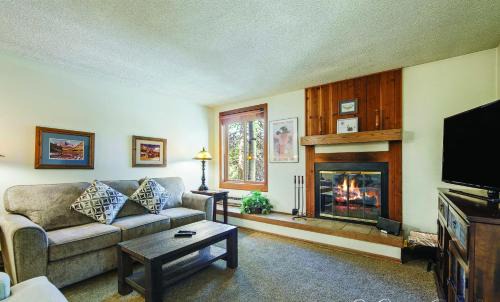 Ski Hill 52 by Ski Country Resorts