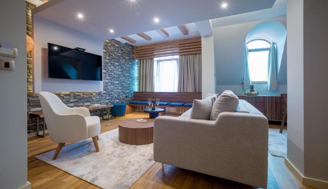 Ski Hotel