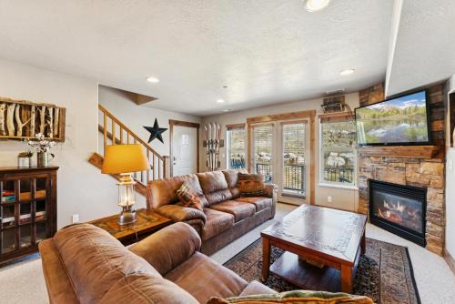 Ski/Lake condo near Basin/Powder/Nordic/Pineview