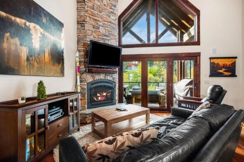 Ski Slope Condo Schweitzer Ski Mountain