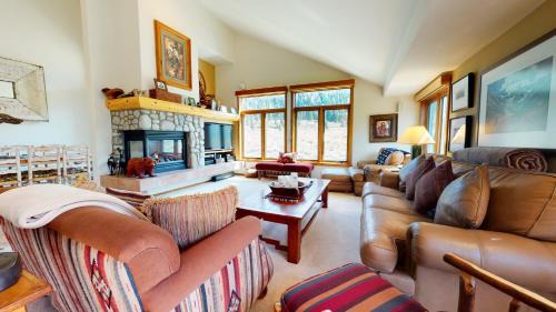 Snowcreek #760 condo