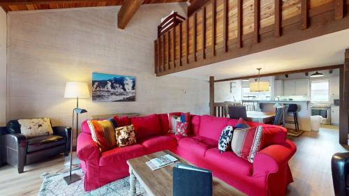 Snowcreek Condo 1579