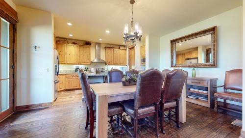 Snowcreek VI The Lodges #1197 condo