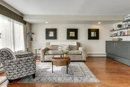 Snowmass Condo w/Amenities < 1 Mi to Slopes!