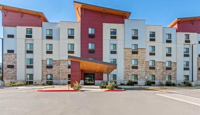Sonesta Simply Suites Avondale