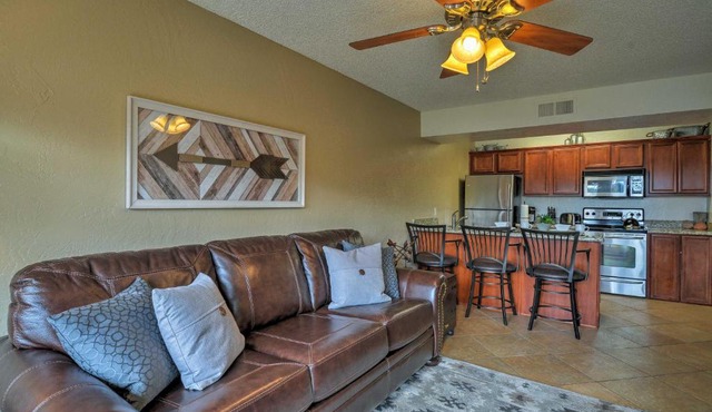 South Sedona Condo w/Pool Access - Walk to Shops!