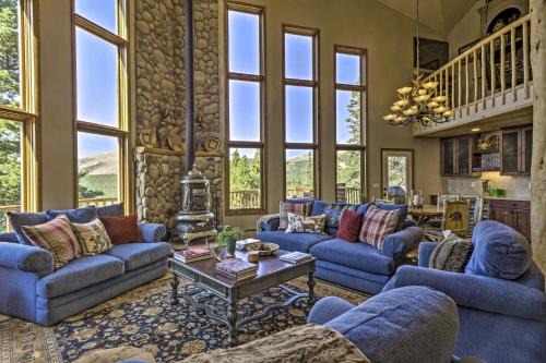 Spacious Fairplay Retreat w/Hot Tub & Fire Pit!