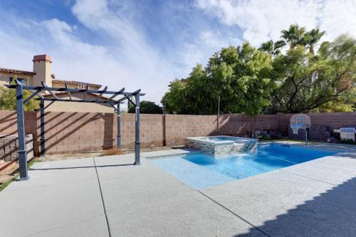 Spacious Las Vegas Home w/Private Pool + Hot Tub