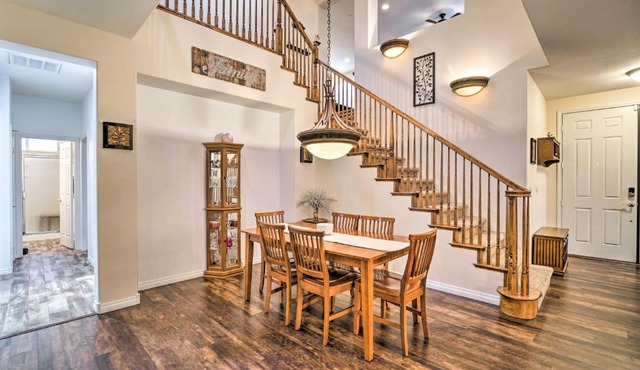 Spacious North Las Vegas Home w/Yard