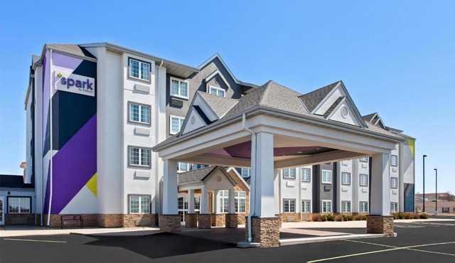 Spark by Hilton Rochester South
