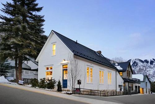 Splendid Home in the Heart of Telluride Town