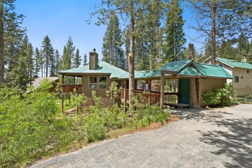 Stargazing Retreat in Tamarack