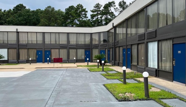 Studio 6 Nacogdoches TX SFA University