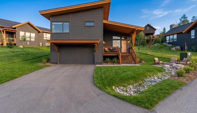Summit County Gem Designer Kitchen Great Views