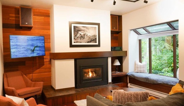 Summit Suite
