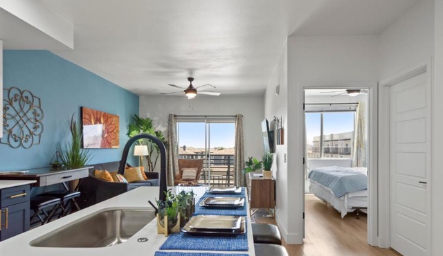 Sun-Kissed Stay Kierland Area Pool & Hot Tub