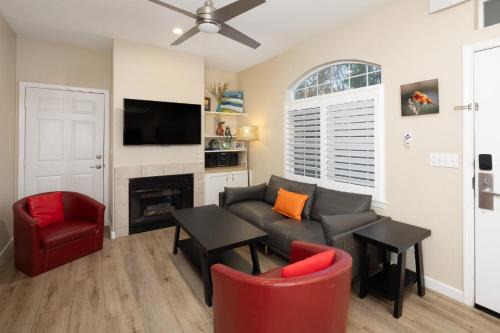 Sunny Sands Retreat