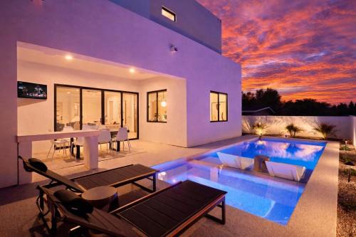 Sunrift-Private Pool & Spa-Walk to Old Town