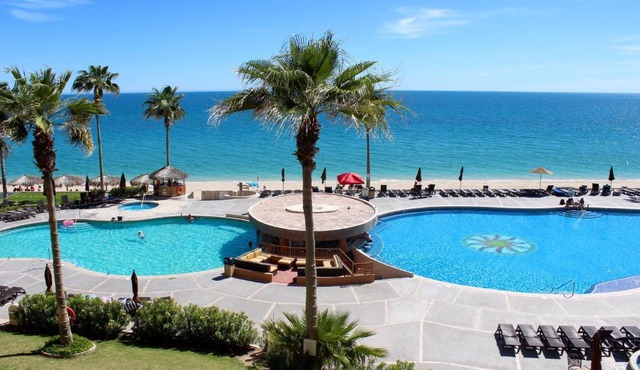 Sunset Reset Penthouse Large Patio Ocean Front Condo