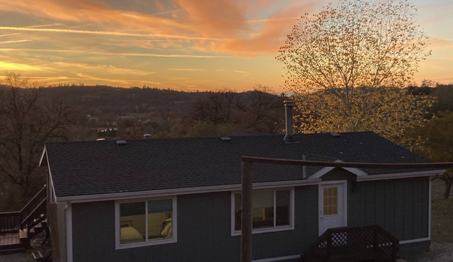 Sunset views in the foothills