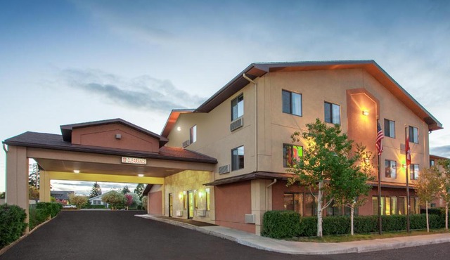 Super 8 by Wyndham Butte MT