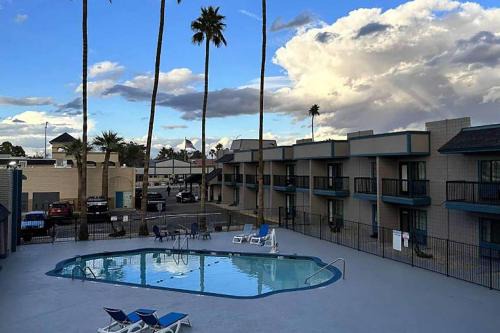 Super 8 by Wyndham Mesa Downtown Near Convention Center