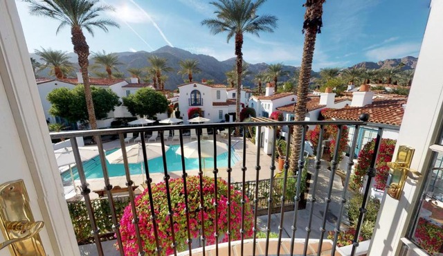 SV253 2BR 3BA Spa Villa with Pool Access & Views