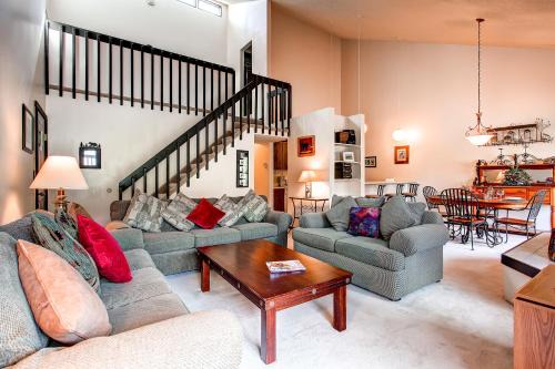 Tannenbaum 33 by Ski Country Resorts