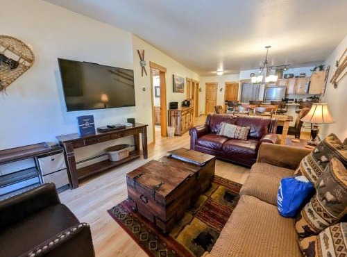 Tenderfoot Lodge 2611 by SummitCove Lodging in Colorado