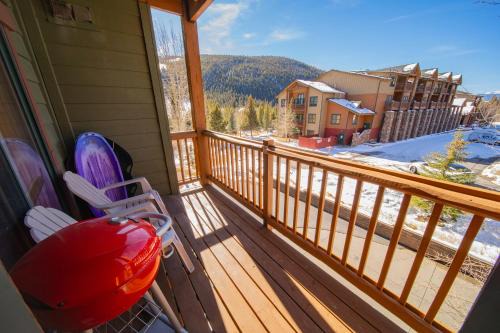 Tenderfoot Lodge 2620 by SummitCove Lodging in Colorado