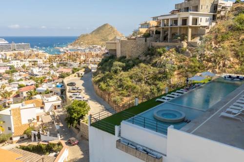 The best views and location, 2 BD