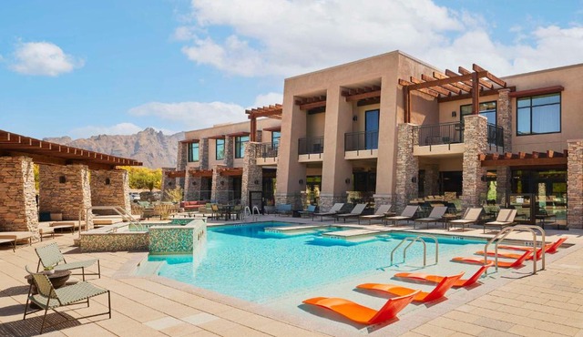 The Eddy Hotel Tucson, Tapestry Collection By Hilton