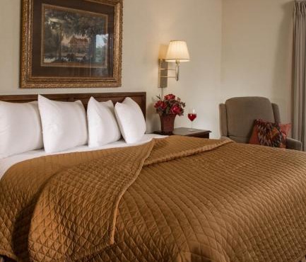 The Foothills Inn