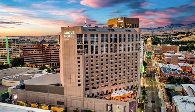 The Grove Hotel