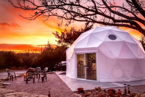 The King Dome at Kimberly Creek Retreat