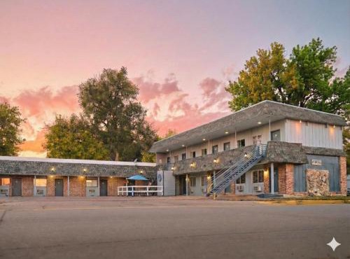 The Oakwood Inn