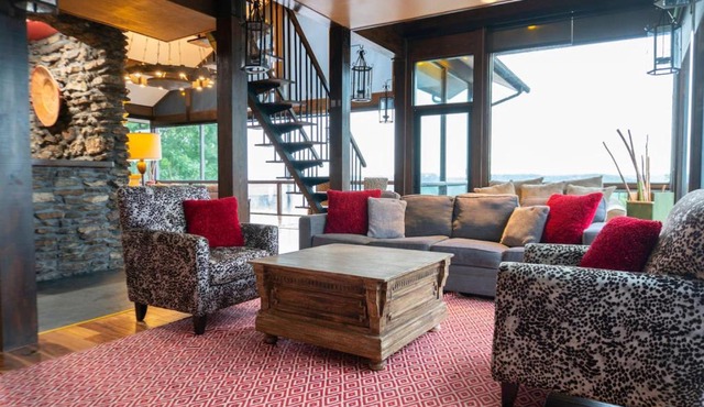 The Ozark Deck House