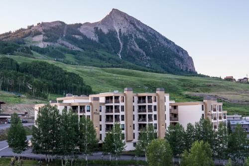 The Plaza Condominiums, A Vail Resorts Property