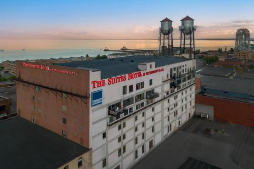 The Suites Hotel at Waterfront Plaza