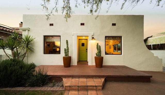 The Tucson Bungalow A Designer Sam Hughes Retreat
