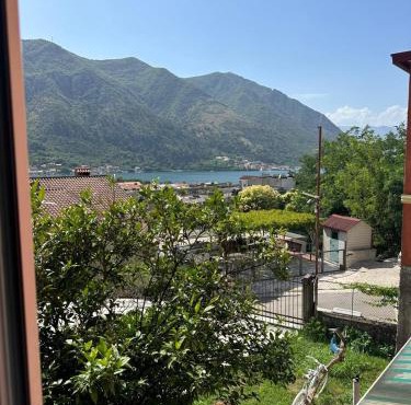 Themis Apartment