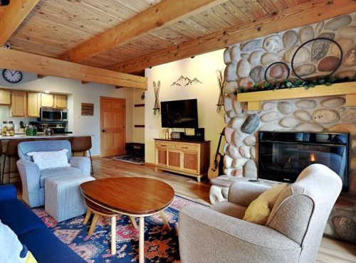 Timberline Condominiums 1 Bedroom Deluxe Unit A2B