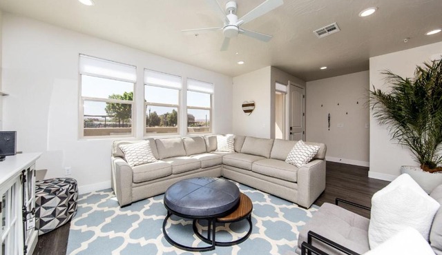 Town Center 2387 Red Canyon Family Home