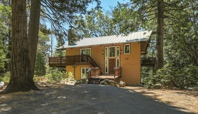 Trail Ready Cabin 5 Minutes to Yosemite