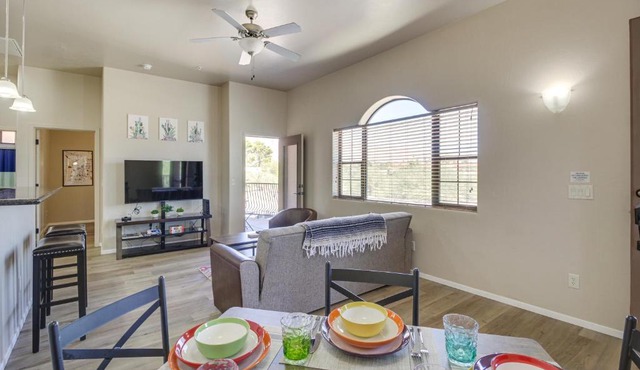 Tucson Condo Rental w/Balcony + Mountain View!