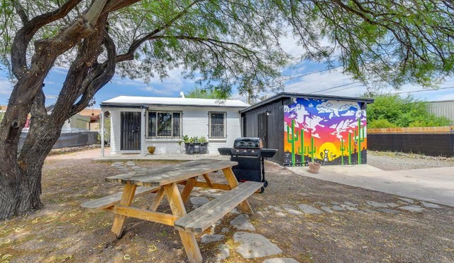 Tucson Home Base Near I-10, 5 Mi to Downtown!