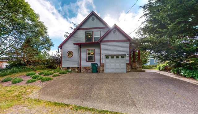 Twin Rocks Beach House
